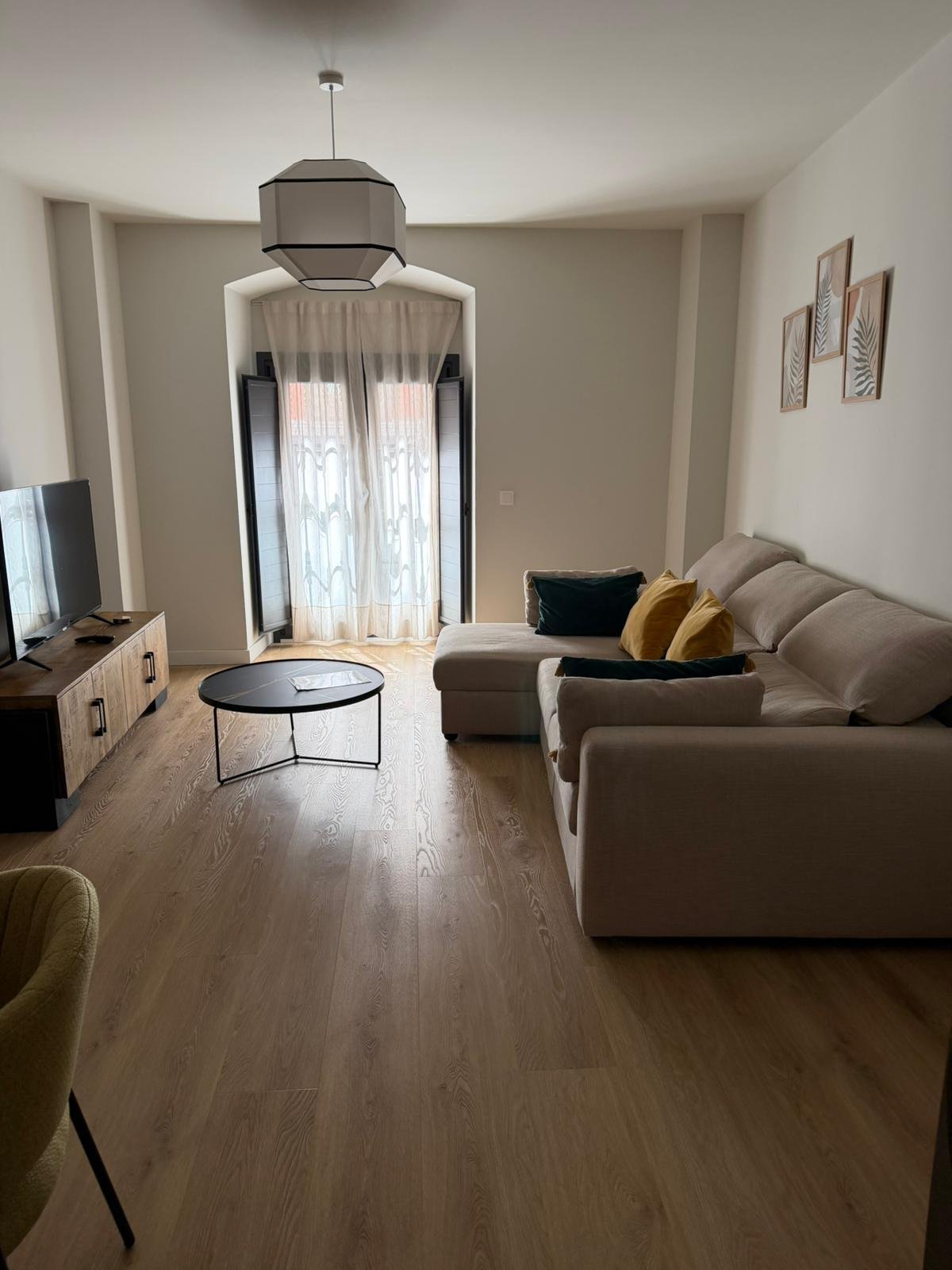 WhatsApp Image 2026-04-09 at 12.12.24